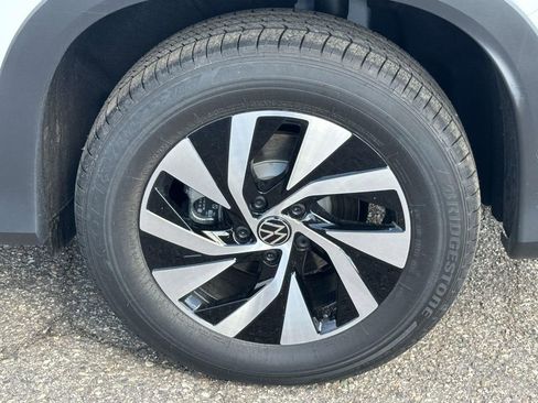 New 2026 Volkswagen Tiguan S AWD/4WD image 7