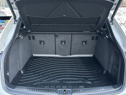 Used 2020 Porsche Macan S image 26