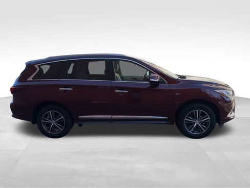 Used 2019 INFINITI QX60 Luxe w/ Essential Package image 7