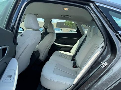 Used 2025 Hyundai Sonata SE FWD image 10