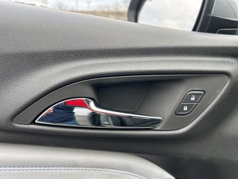 New 2026 Chevrolet Trax LT w/ Sunroof Package image 12