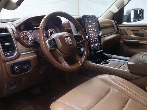 Used 2019 RAM 1500 Laramie Longhorn image 19