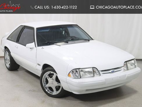 Used 1989 Ford Mustang LX RWD image 1