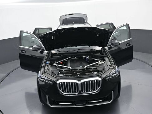 Used 2026 BMW X5 xDrive40i AWD/4WD image 39
