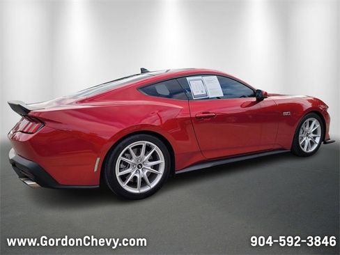 Used 2024 Ford Mustang GT Premium image 6