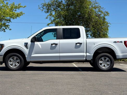 Used 2023 Ford F150 XLT AWD/4WD image 7