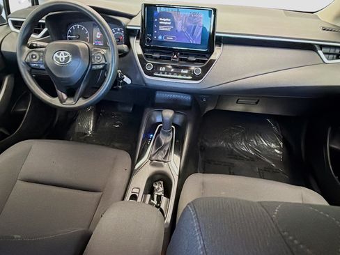 Used 2024 Toyota Corolla LE FWD image 12