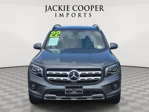 Used 2022 Mercedes-Benz GLB 250 4MATIC image 2