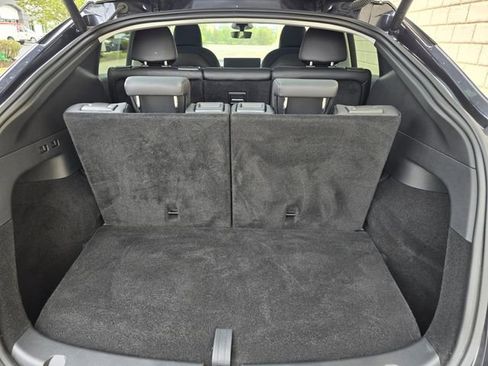 Used 2024 Tesla Model Y Long Range image 27