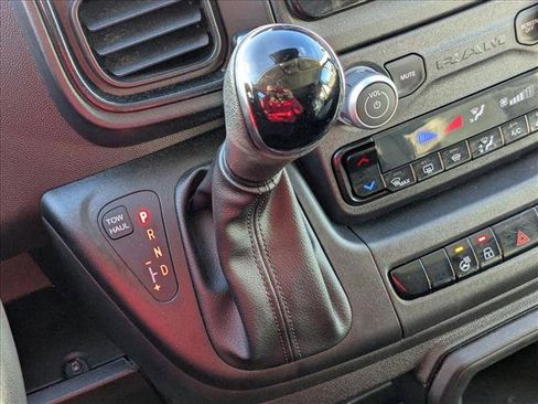 Used 2024 RAM ProMaster 2500 w/ Cold Weather Group image 12