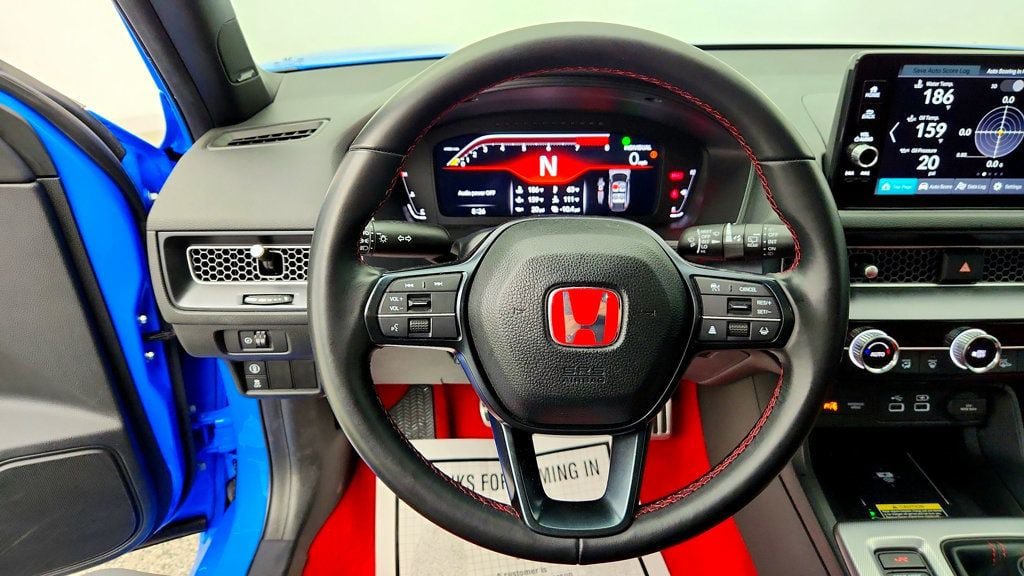 Used 2023 Honda Civic Type R image 13