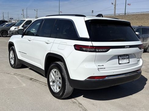 Used 2023 Jeep Grand Cherokee Laredo w/ Trailer Tow Prep Group (B) image 7