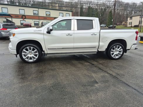 Used 2024 Chevrolet Silverado 1500 High Country image 12