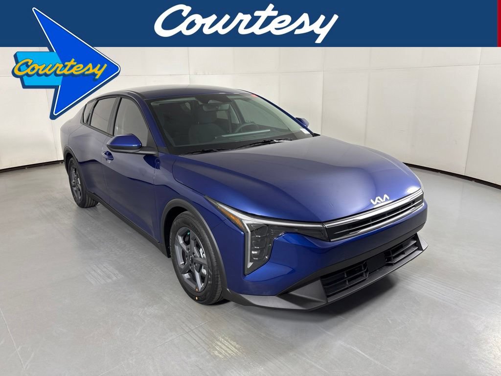 New 2026 Kia K4 FWD image 1