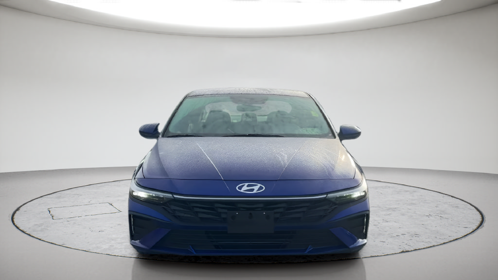 Used 2024 Hyundai Elantra SEL FWD image 2