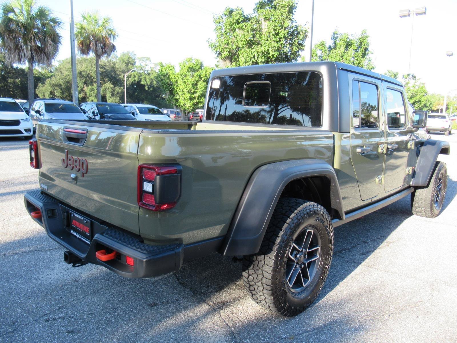 Certified 2026 Jeep Gladiator Mojave AWD/4WD image 7