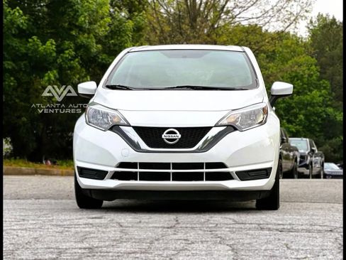 Used 2018 Nissan Versa Note SV image 11