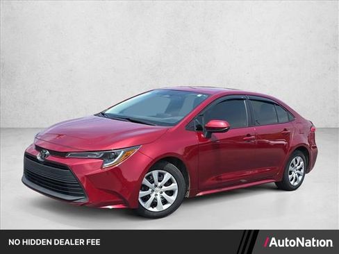 Certified 2024 Toyota Corolla LE FWD image 1