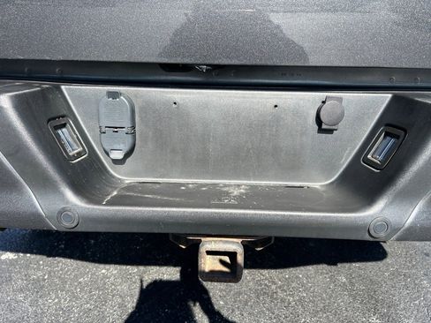 Used 2018 Ford F150 XLT w/ Equipment Group 302A Luxury image 14