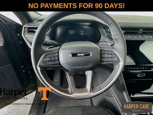 New 2026 Jeep Grand Cherokee Altitude image 14