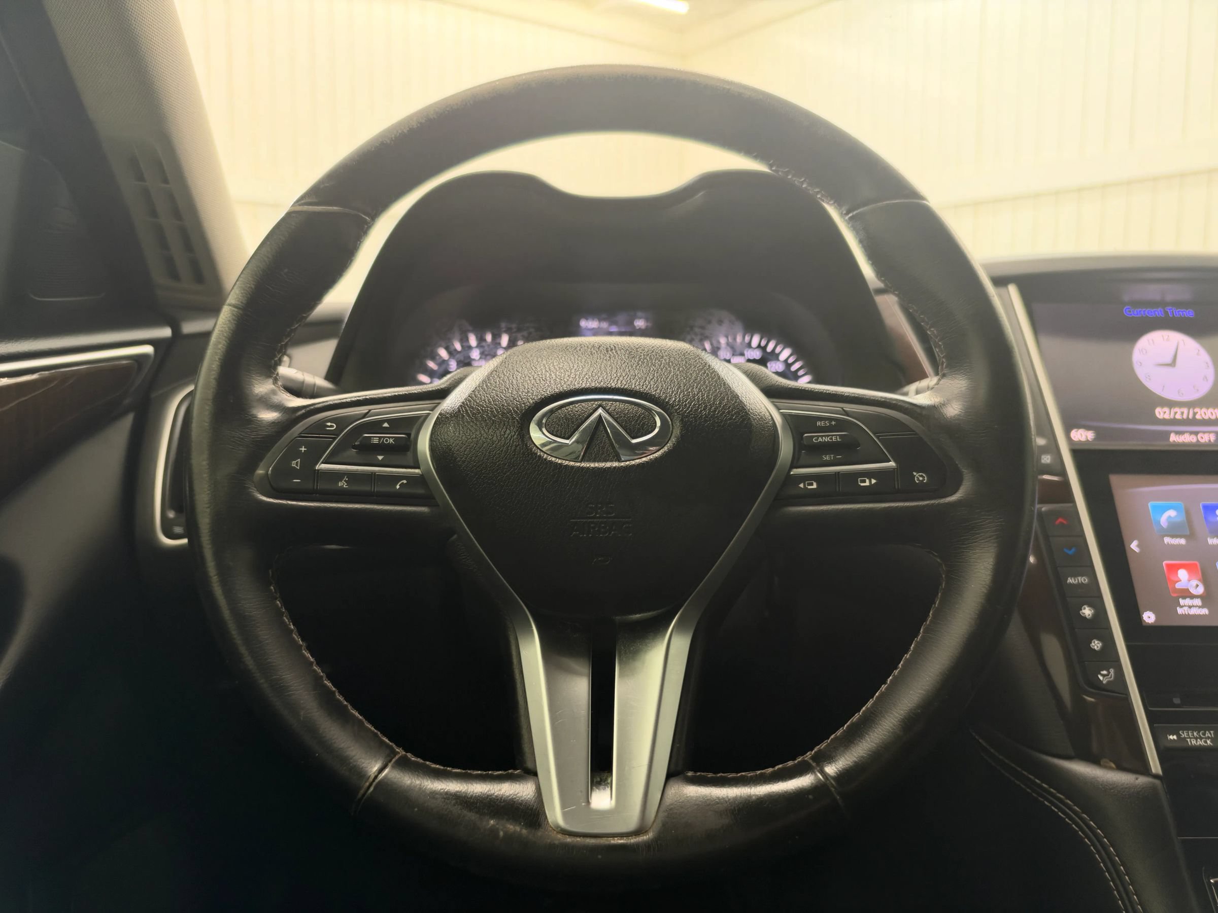 Used 2018 INFINITI Q50 Luxe w/ Essential Package (3.0T Luxe) RWD image 19