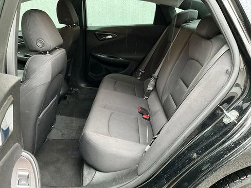 Used 2021 Chevrolet Malibu RS image 28