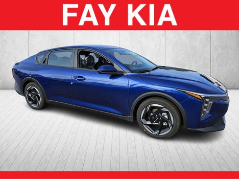 New 2025 Kia K4 EX image 1