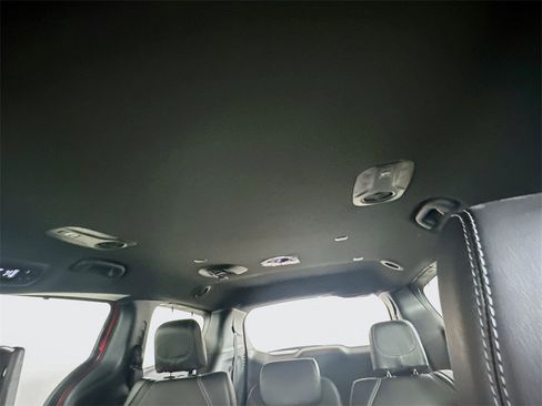 New 2025 Chrysler Pacifica Select w/ Uconnect Theater Family Group image 14