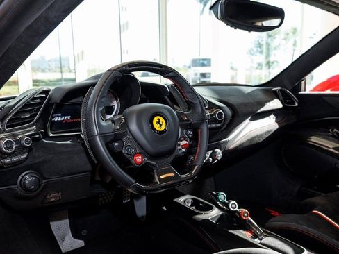 Used 2020 Ferrari 488 Pista Coupe image 32