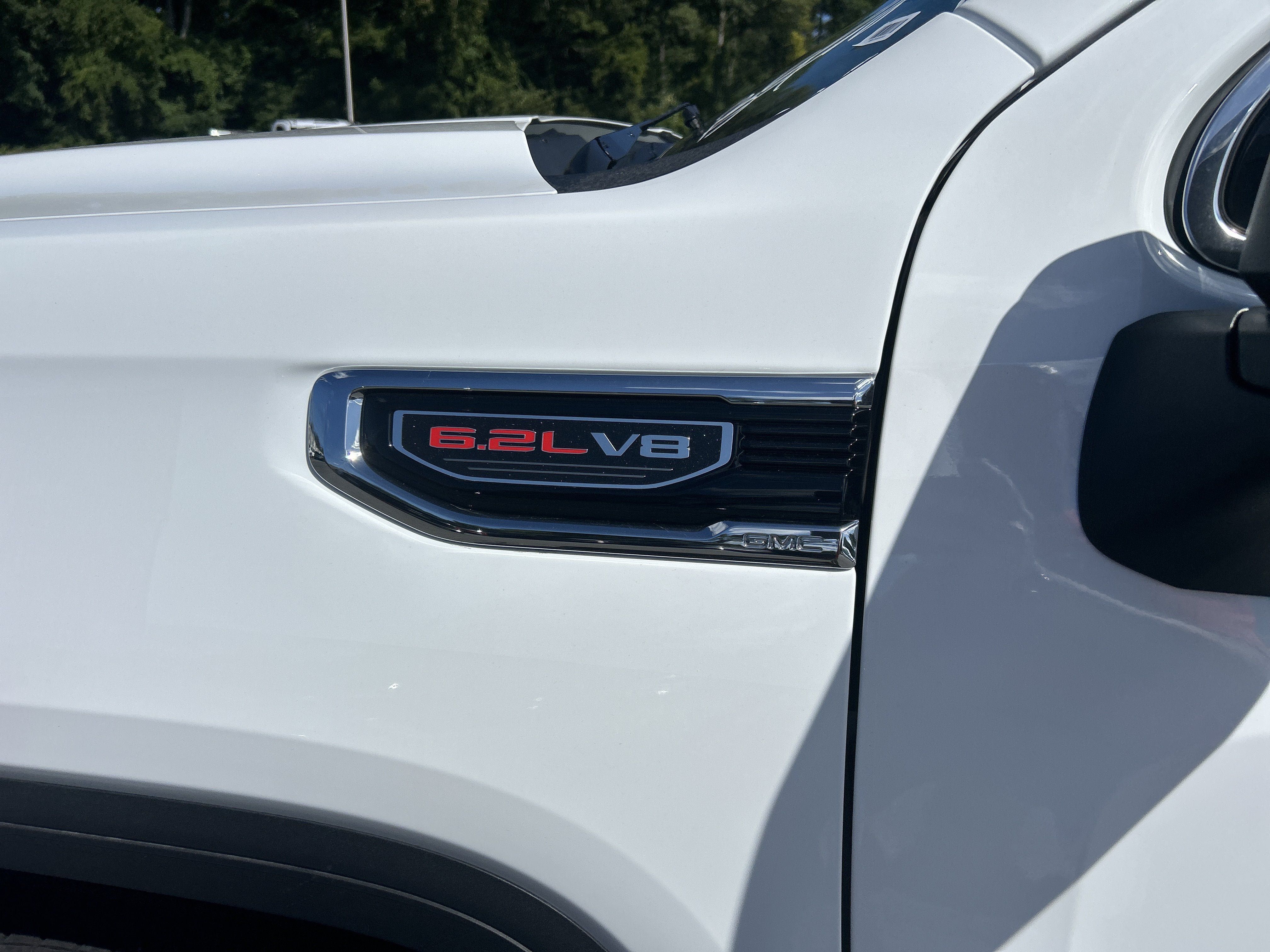 New 2026 GMC Sierra 1500 SLT w/ SLT Premium Plus Package AWD/4WD image 4