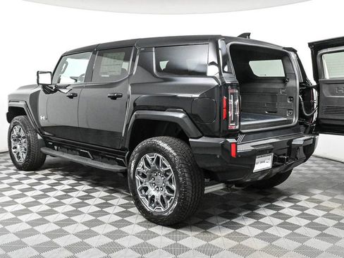New 2025 GMC Hummer EV 3X w/ LPO, Illumination Package image 21