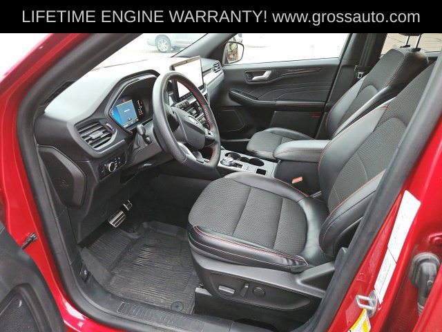 Used 2023 Ford Escape ST-Line w/ Tech Pack #1 AWD/4WD image 16
