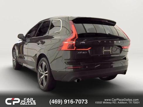 Used 2018 Volvo XC60 T5 Momentum w/ Convenience Package AWD/4WD image 4
