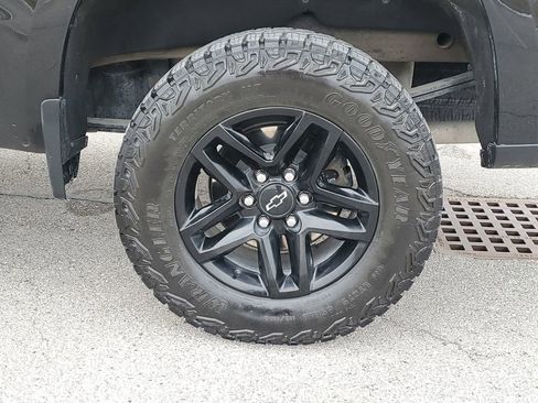 Used 2023 Chevrolet Silverado 1500 Custom Trail Boss image 7