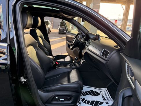 Used 2018 Audi Q3 2.0T Premium Plus w/ Premium Plus Package image 21