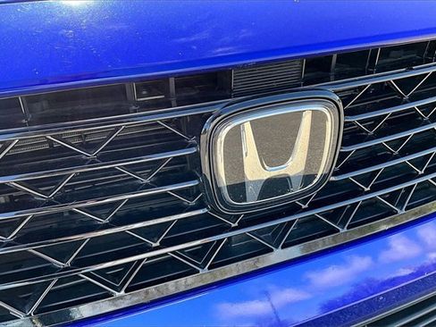 Used 2024 Honda Accord Sport image 27