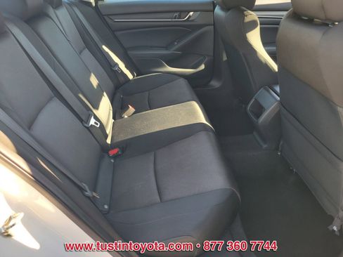 Used 2018 Honda Accord LX image 14