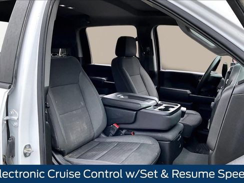 Certified 2024 Chevrolet Silverado 2500 Custom w/ Custom Value Package image 22