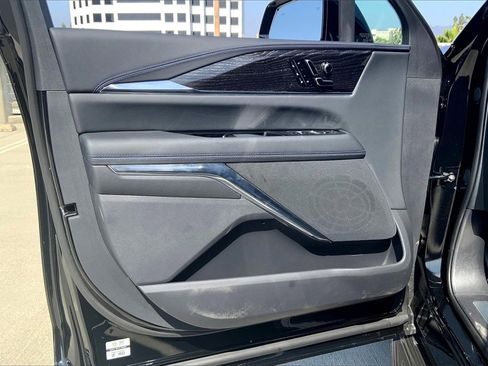 New 2026 Cadillac Escalade IQL Luxury image 11