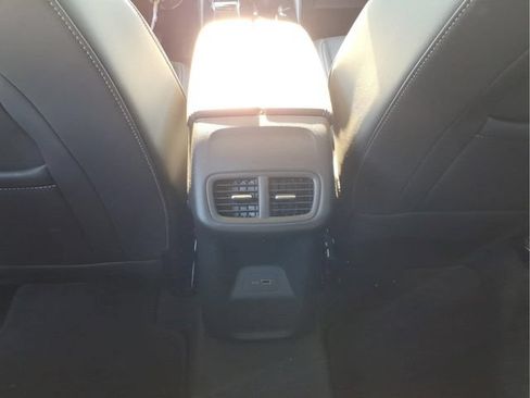 Used 2025 Buick Envision Preferred AWD/4WD image 15