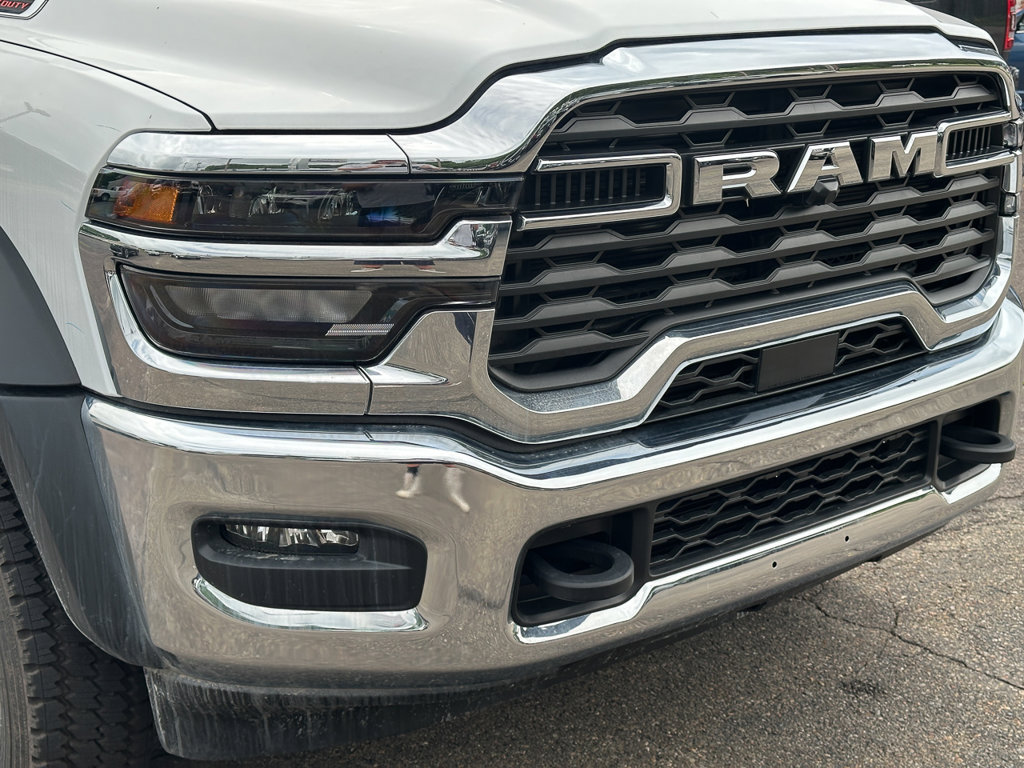New 2026 RAM 5500 Tradesman w/ Chrome Appearance Group AWD/4WD image 10