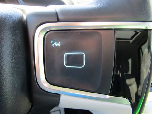 Used 2025 Ford Expedition Max Platinum w/ Driver's Package image 32