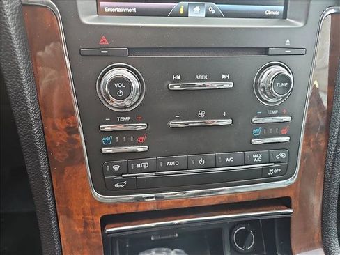 Used 2015 Lincoln Navigator 2WD image 21
