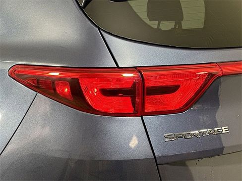 Used 2017 Kia Sportage LX image 31