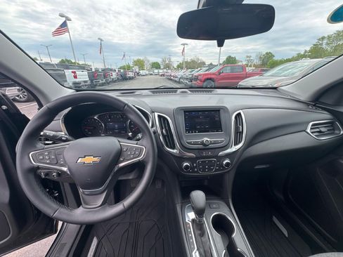 Used 2023 Chevrolet Equinox LT FWD image 15