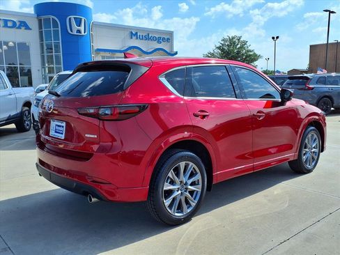 Used 2024 MAZDA CX-5 AWD 2.5 S w/ Premium Package image 2