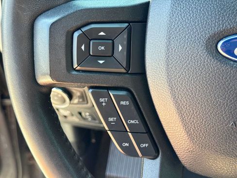 Used 2020 Ford F150 XLT w/ Equipment Group 302A Luxury AWD/4WD image 22