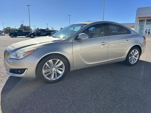 Used 2015 Buick Regal Premium w/ Experience Buick Package image 12