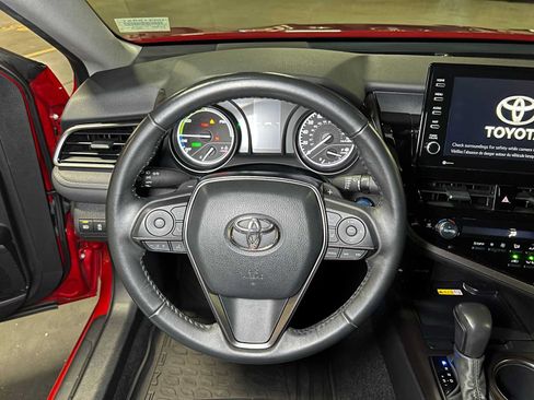 Used 2022 Toyota Camry SE w/ Audio Upgrade Package FWD image 27
