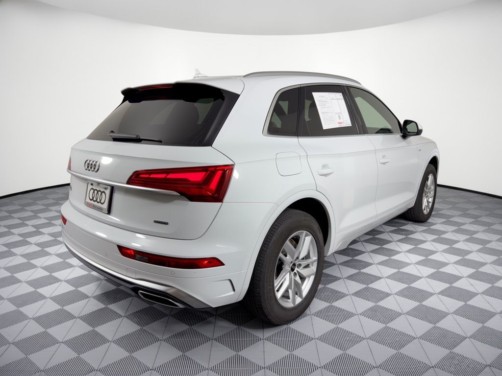 Used 2023 Audi Q5 2.0T Premium w/ Convenience Package AWD/4WD image 9